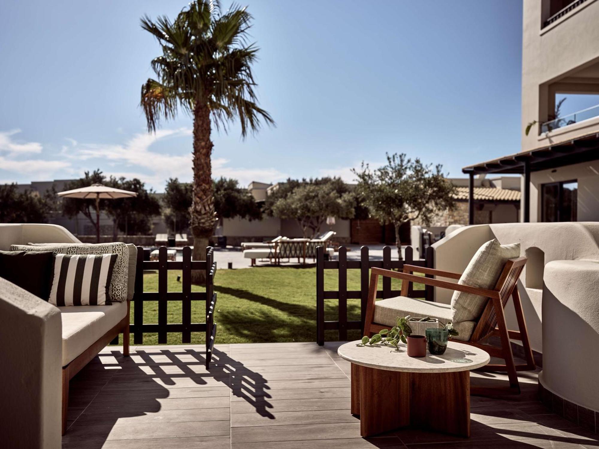 Numo Ierapetra Beach Resort Crete, Adults Only, Curio Collection Hilton Dış mekan fotoğraf
