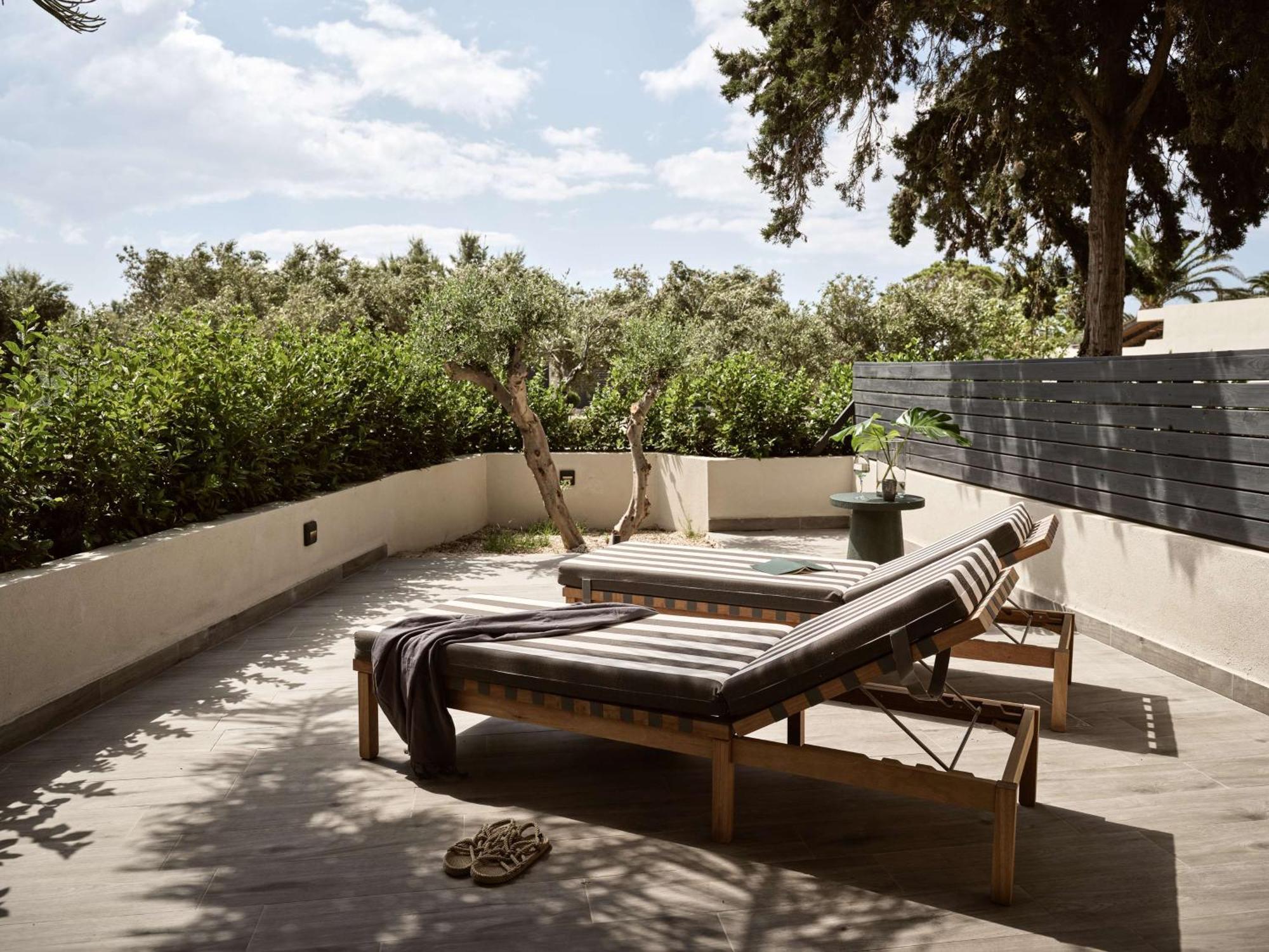 Numo Ierapetra Beach Resort Crete, Adults Only, Curio Collection Hilton Dış mekan fotoğraf