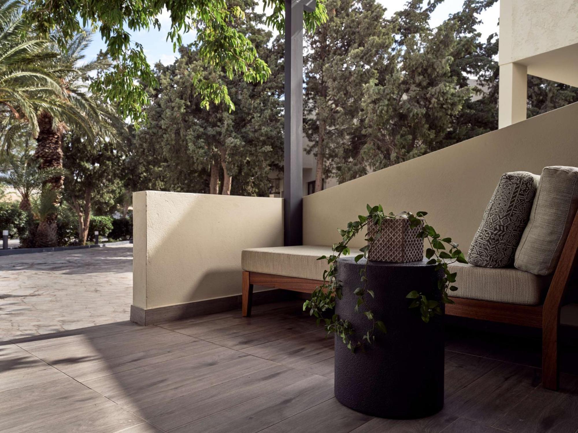 Numo Ierapetra Beach Resort Crete, Adults Only, Curio Collection Hilton Dış mekan fotoğraf