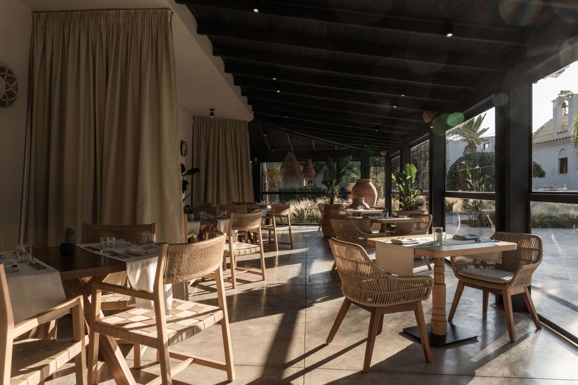 Numo Ierapetra Beach Resort Crete, Adults Only, Curio Collection Hilton Dış mekan fotoğraf