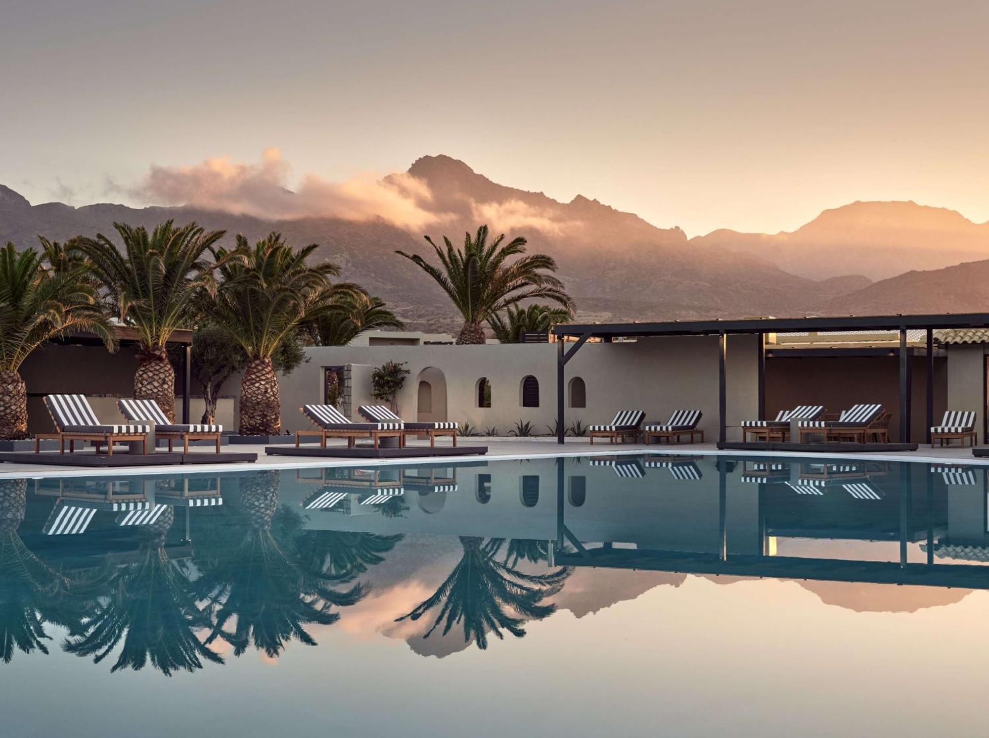 Numo Ierapetra Beach Resort Crete, Adults Only, Curio Collection Hilton Dış mekan fotoğraf